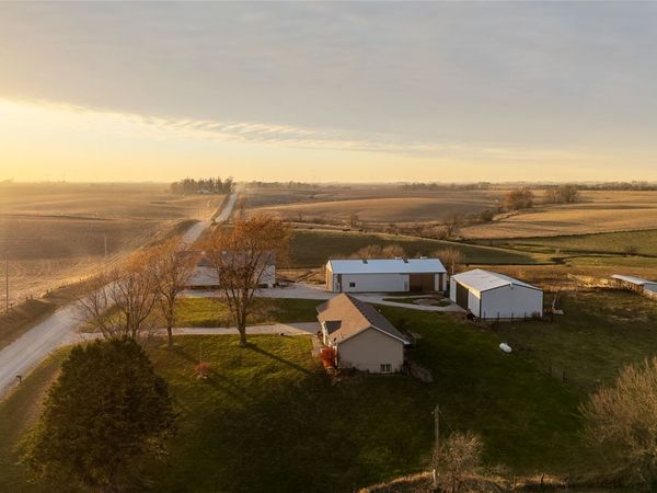 1941 150th Street, Earlham, IA 50072