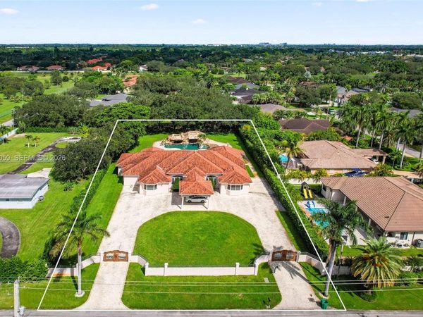 12175 SW 80th St, Miami, FL 33183