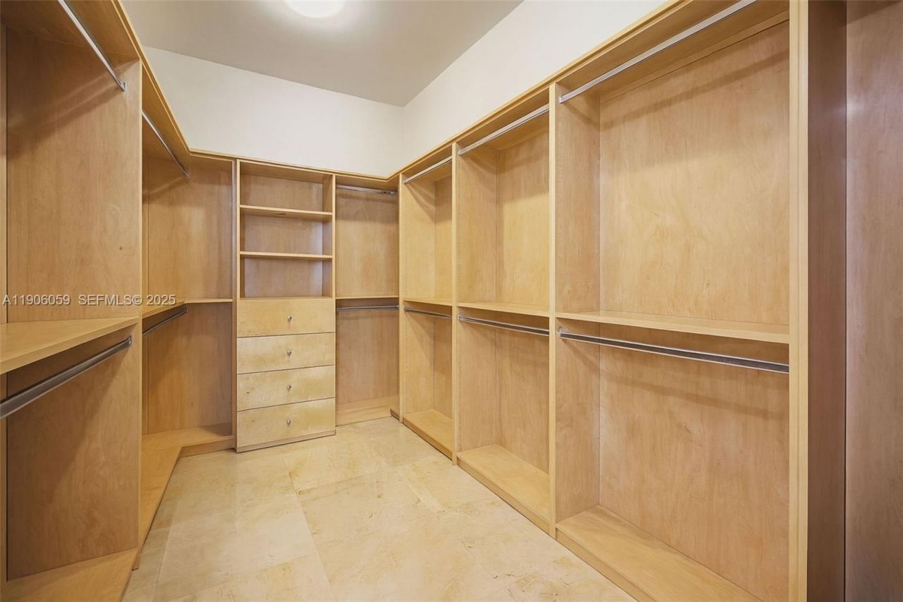 12175 SW 80th St, Miami, FL 33183 Photo