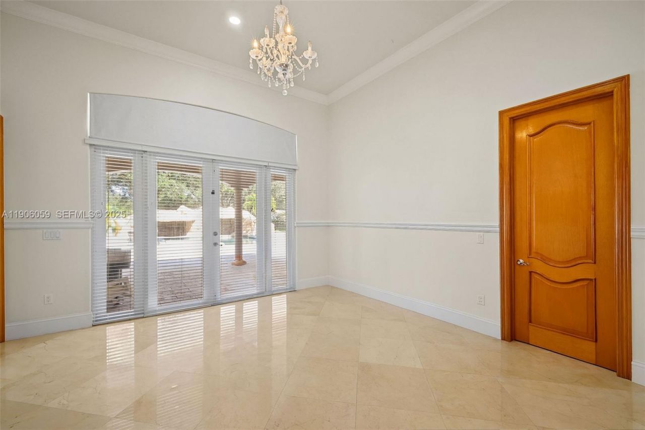 12175 SW 80th St, Miami, FL 33183 Photo