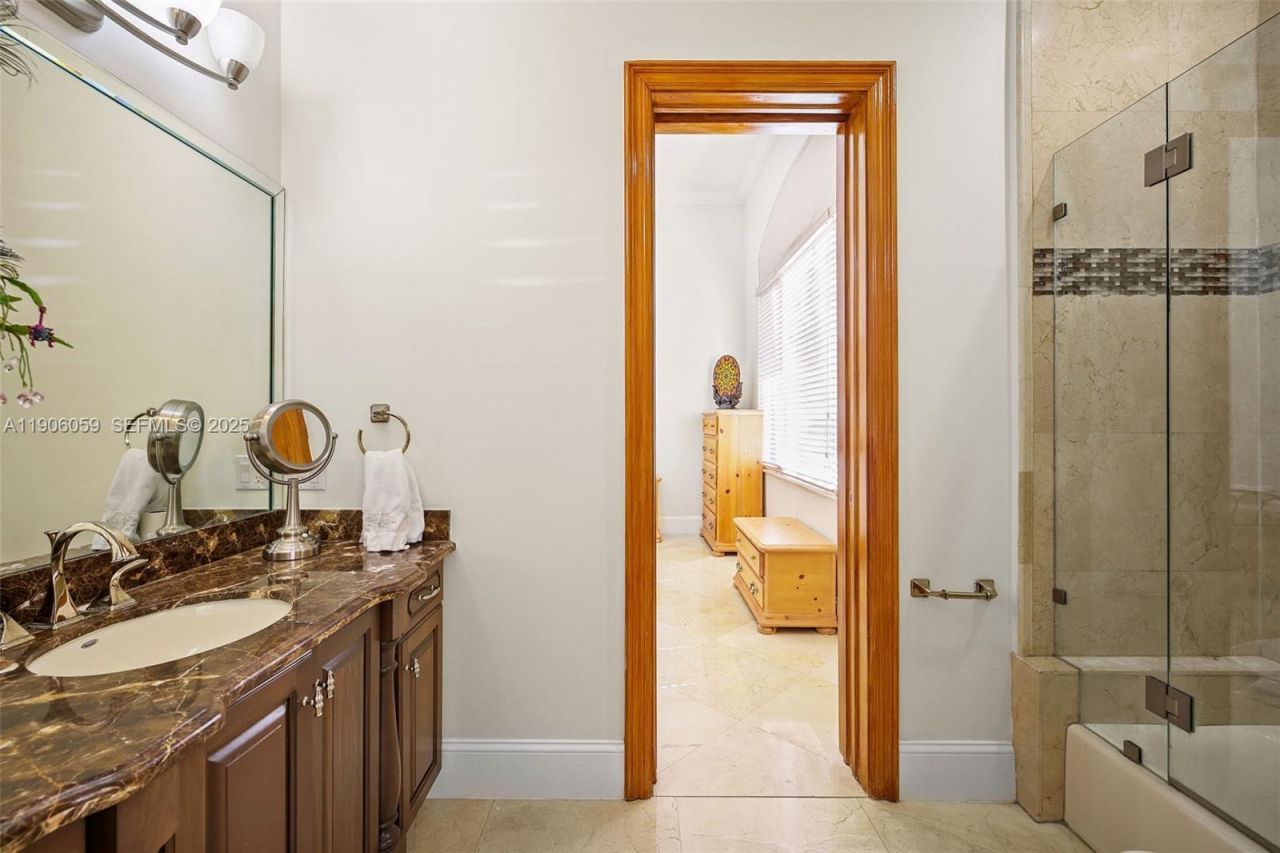 12175 SW 80th St, Miami, FL 33183 Photo