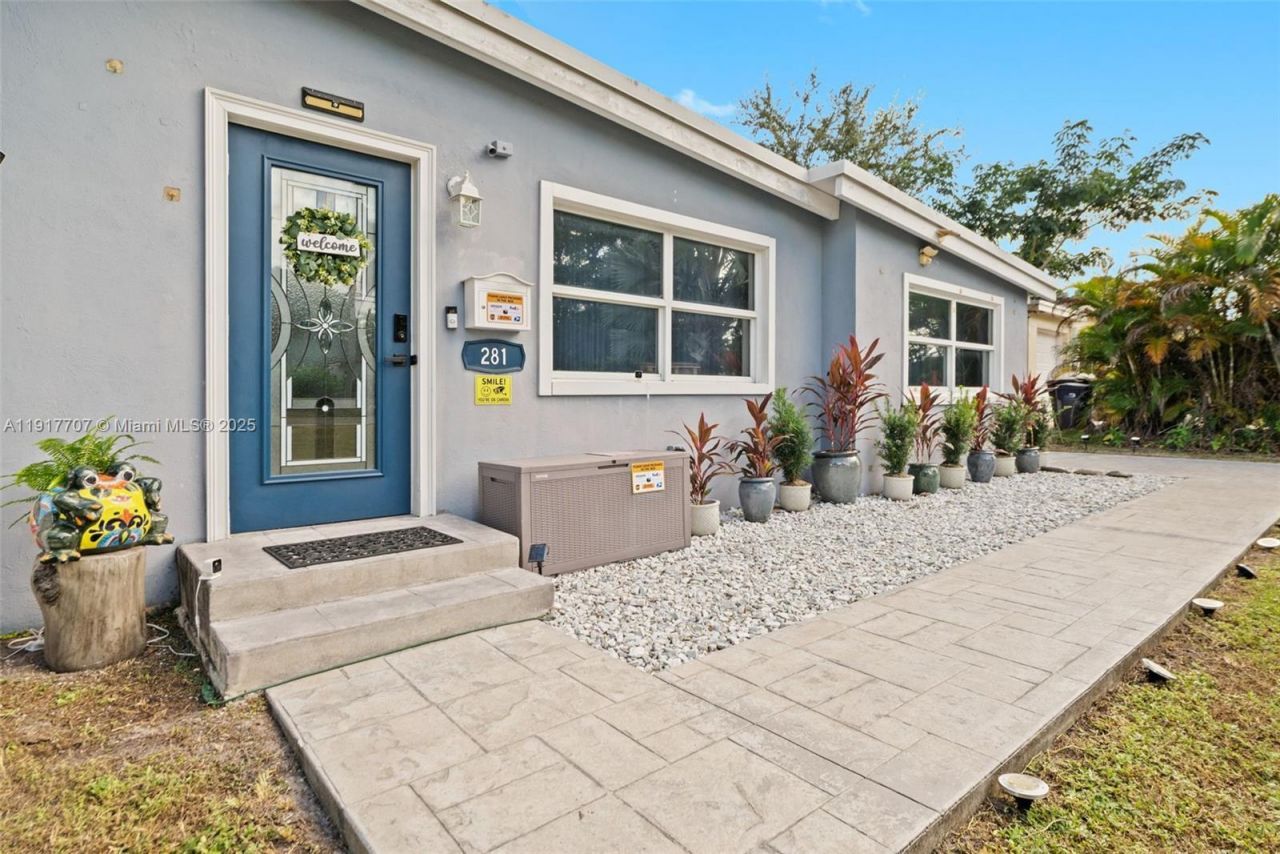 281 Iroquois St, Miami Springs, FL 33166 Photo