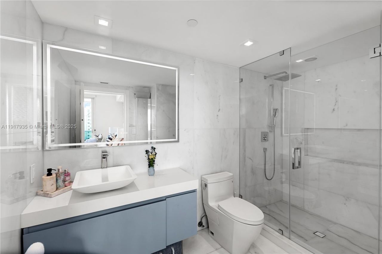 19955 NE 38th Ct, Unit 1103, Aventura, FL 33180 Photo