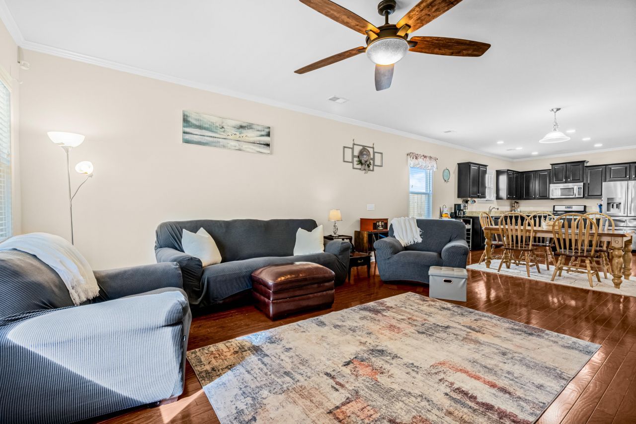 2911 Glenarden Drive Photo 15