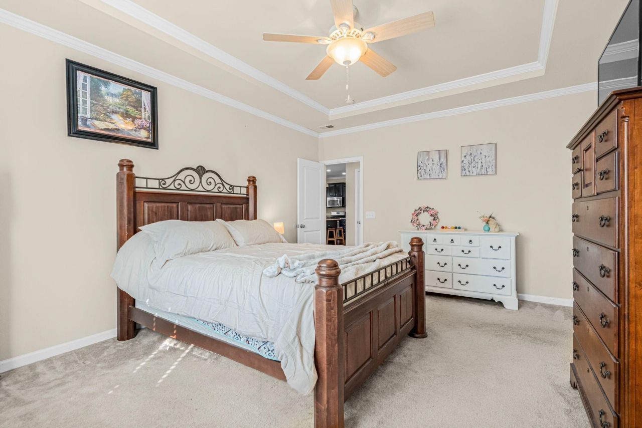 2911 Glenarden Drive Photo 17