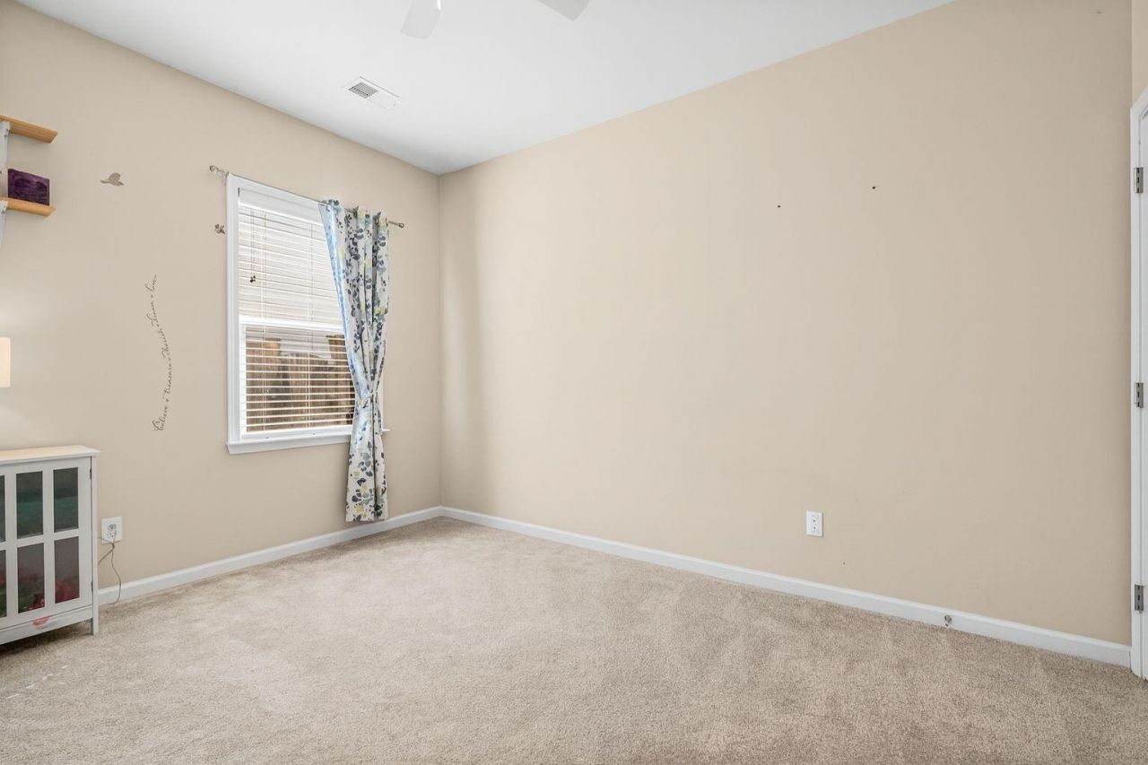 2911 Glenarden Drive Photo 26