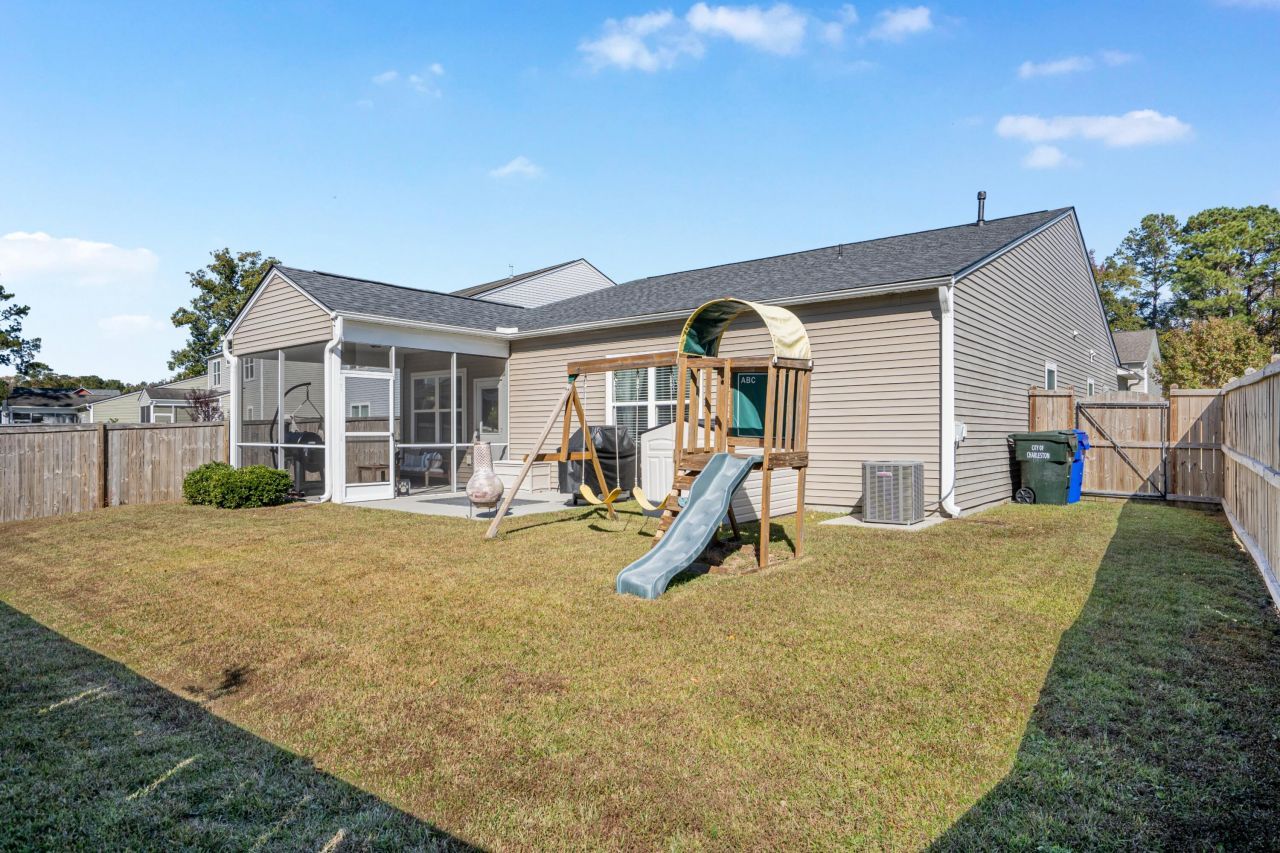 2911 Glenarden Drive Photo 30