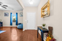 2911 Glenarden Drive photo 4