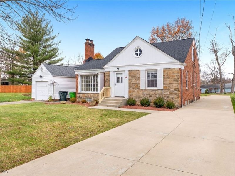 93 Southwick Road, Bedford, OH 44146 Photo 2