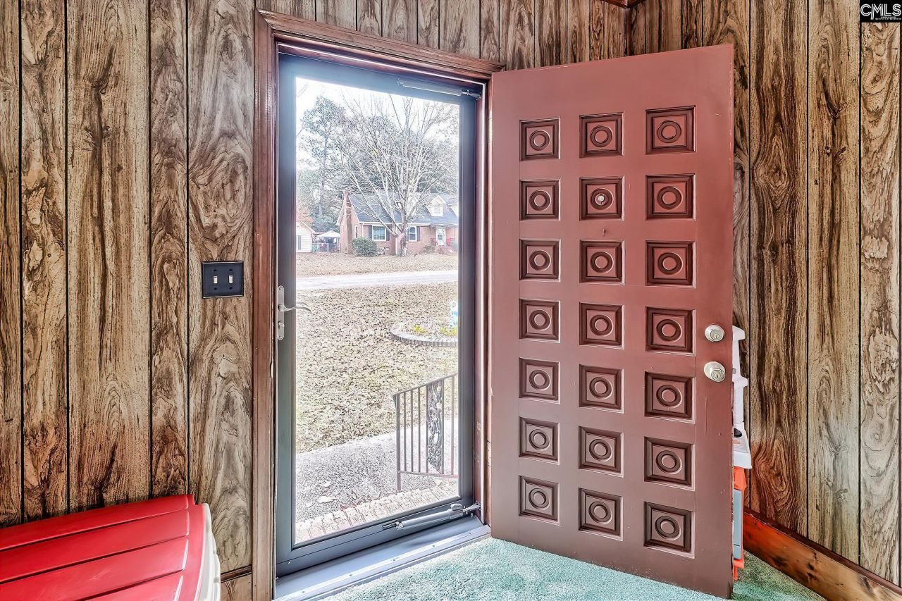 133 Pineview Drive Photo 9