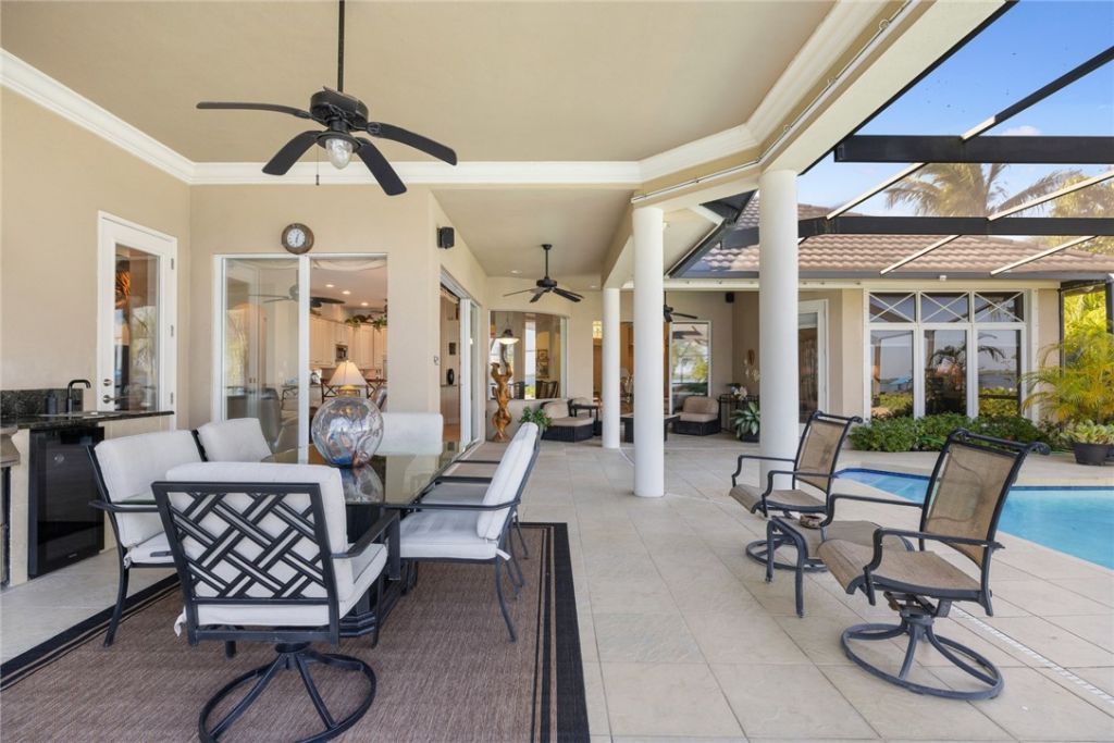 8850 44th Avenue, Sebastian, FL 32958 Photo