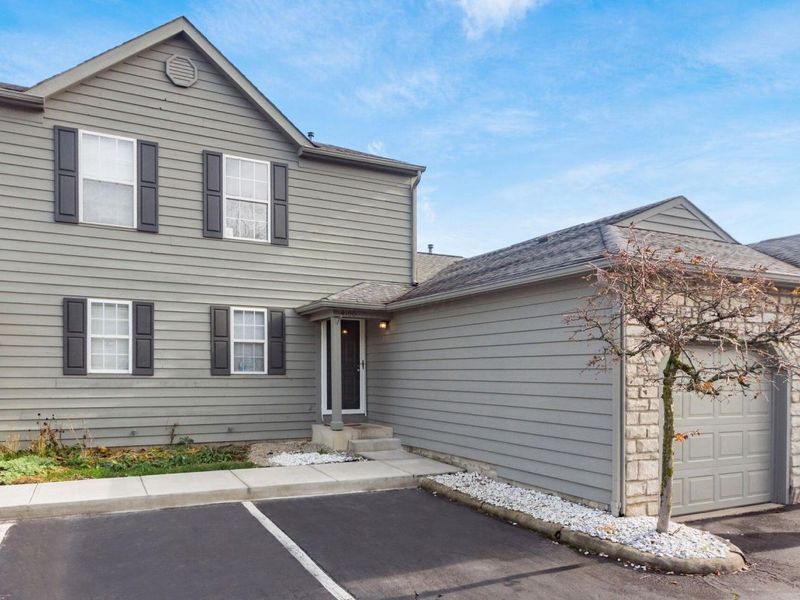 4100 Blendon Way Drive, Unit 98D, Columbus, OH 43230 Photo 2