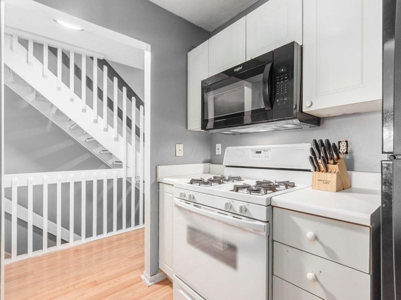 4100 Blendon Way Drive, Unit 98D, Columbus, OH 43230 Photo 8