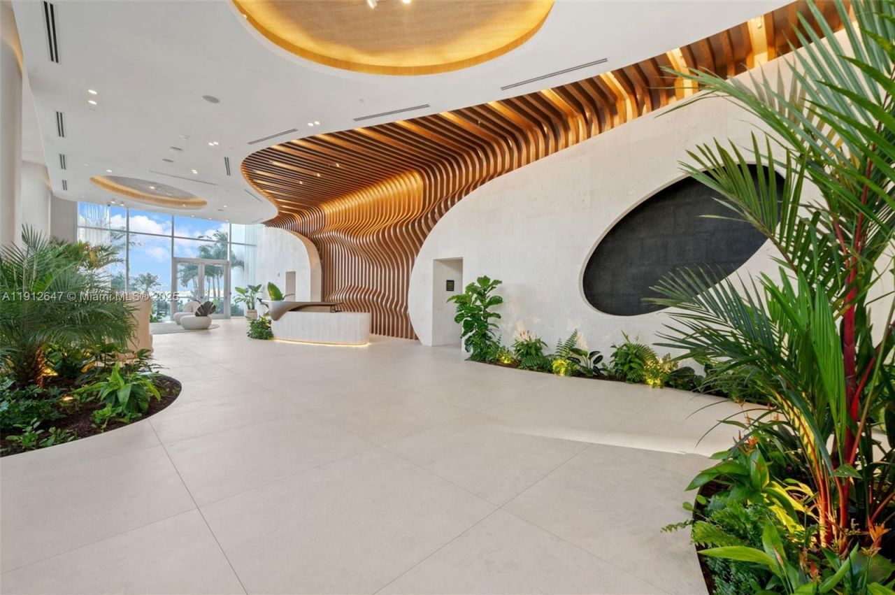 700 NE 24th St, Unit 5606, Miami, FL 33137 Photo