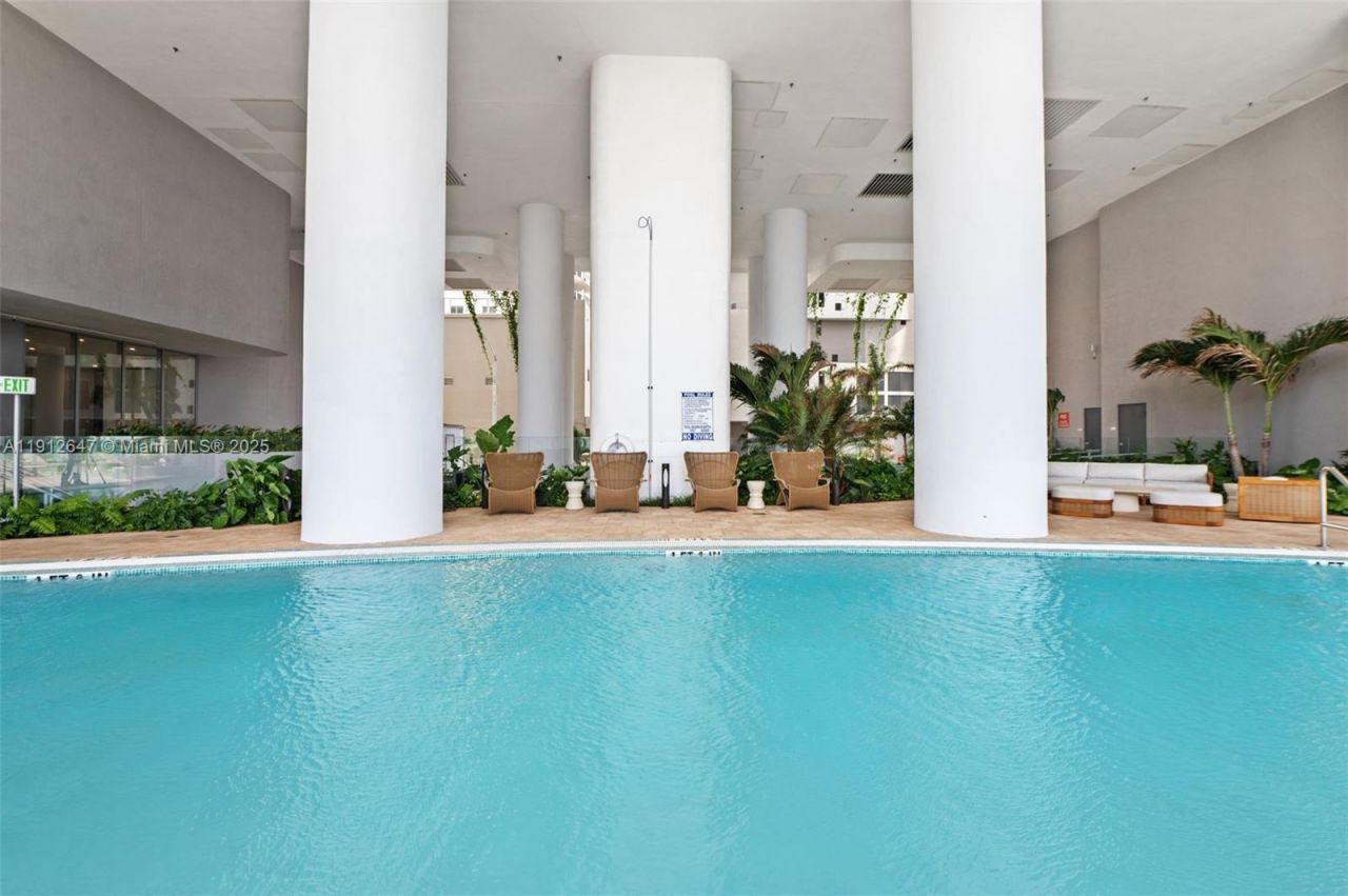 700 NE 24th St, Unit 5606, Miami, FL 33137 Photo