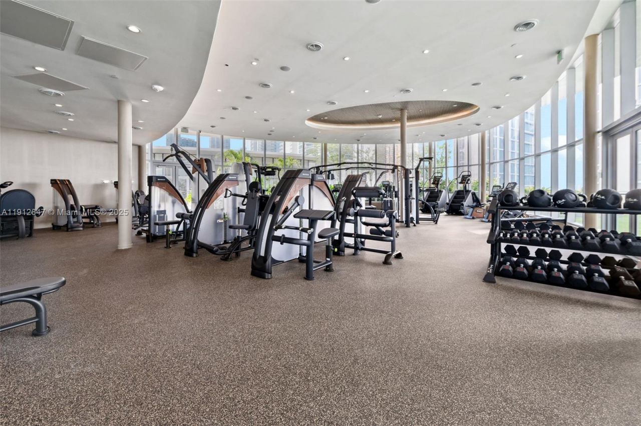 700 NE 24th St, Unit 5606, Miami, FL 33137 Photo