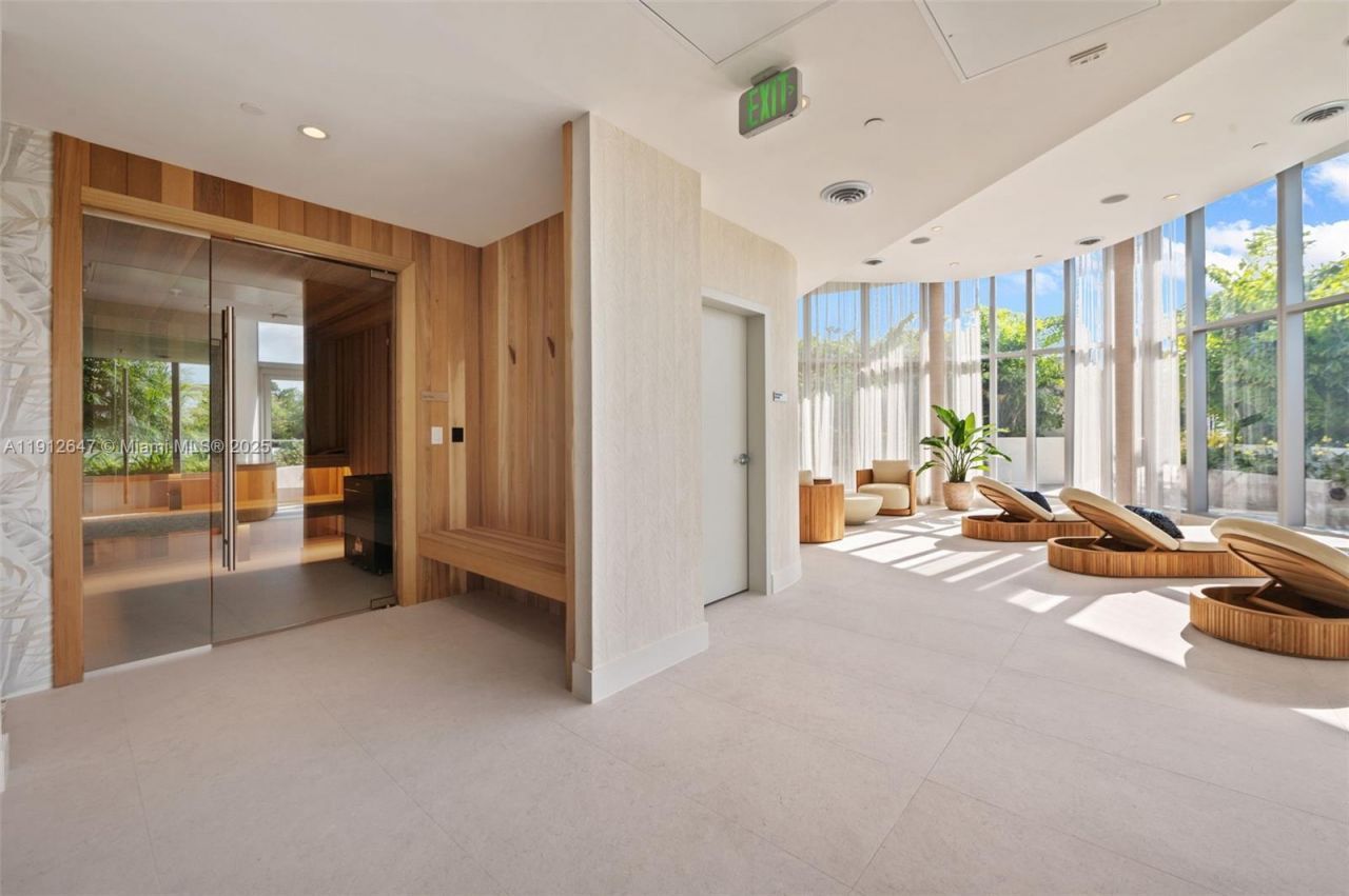 700 NE 24th St, Unit 5606, Miami, FL 33137 Photo