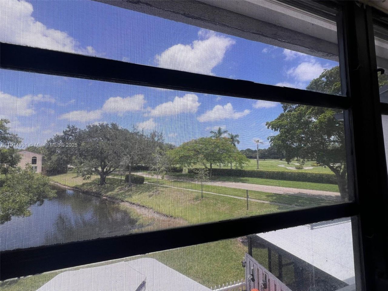 9894 Fairway Cove Ln, Plantation, FL 33324 Photo