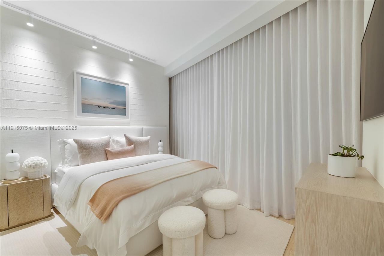 9001 Collins Ave, Unit S-207, Surfside, FL 33154 Photo