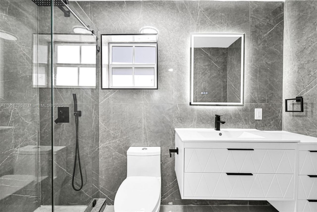 4040 SW 108th Ave, Miami, FL 33165 Photo