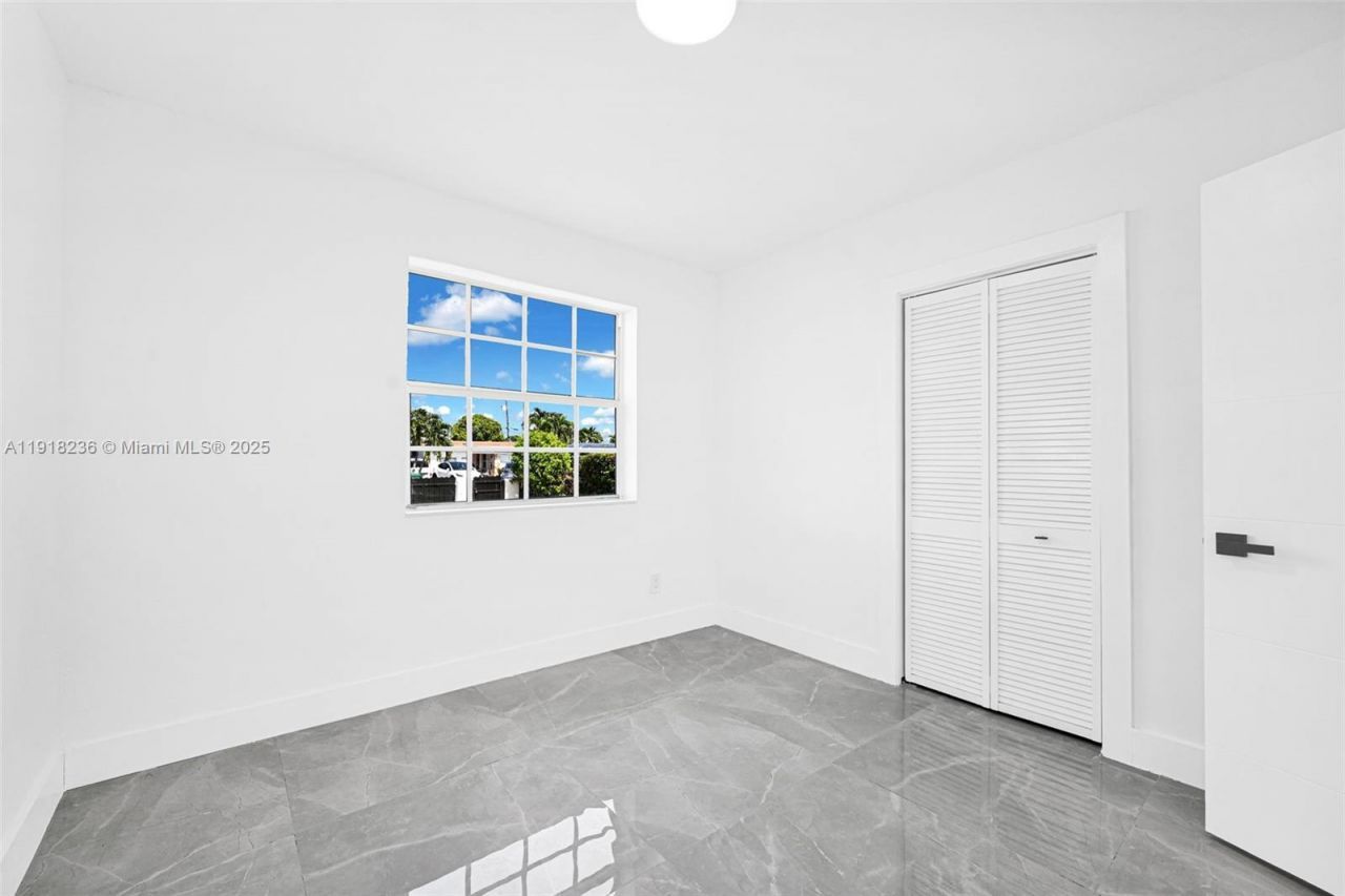 4040 SW 108th Ave, Miami, FL 33165 Photo