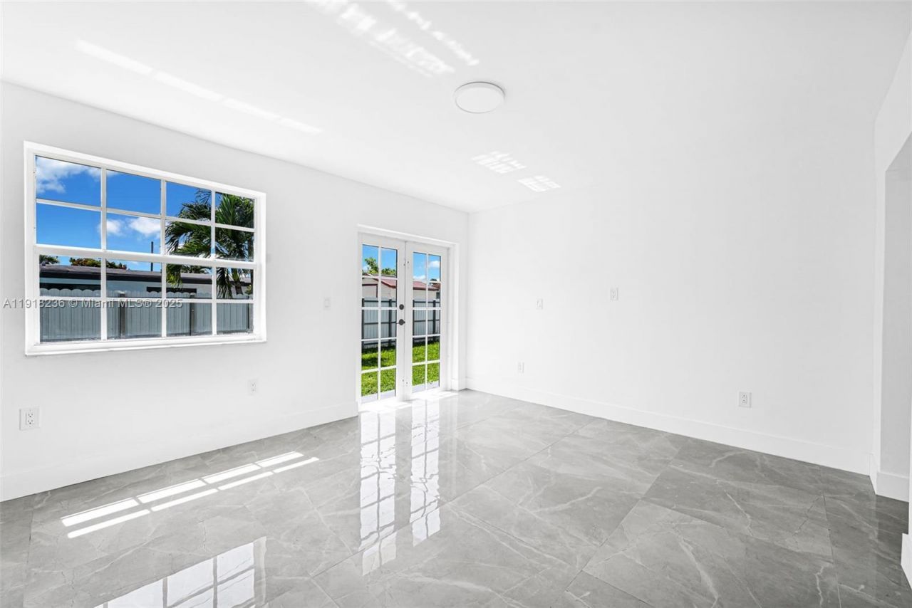 4040 SW 108th Ave, Miami, FL 33165 Photo