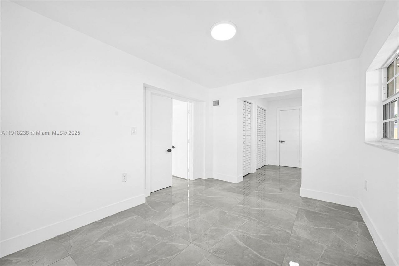 4040 SW 108th Ave, Miami, FL 33165 Photo