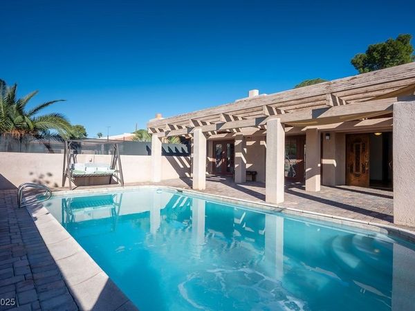 3482 Villa Hermosa Drive, Las Vegas, NV 89121