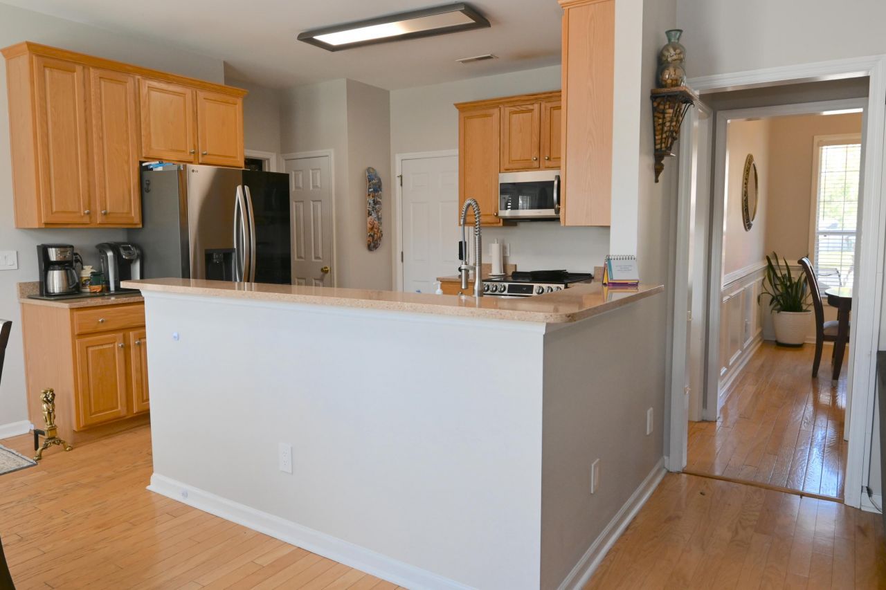 108 Seneca Circle Photo 13