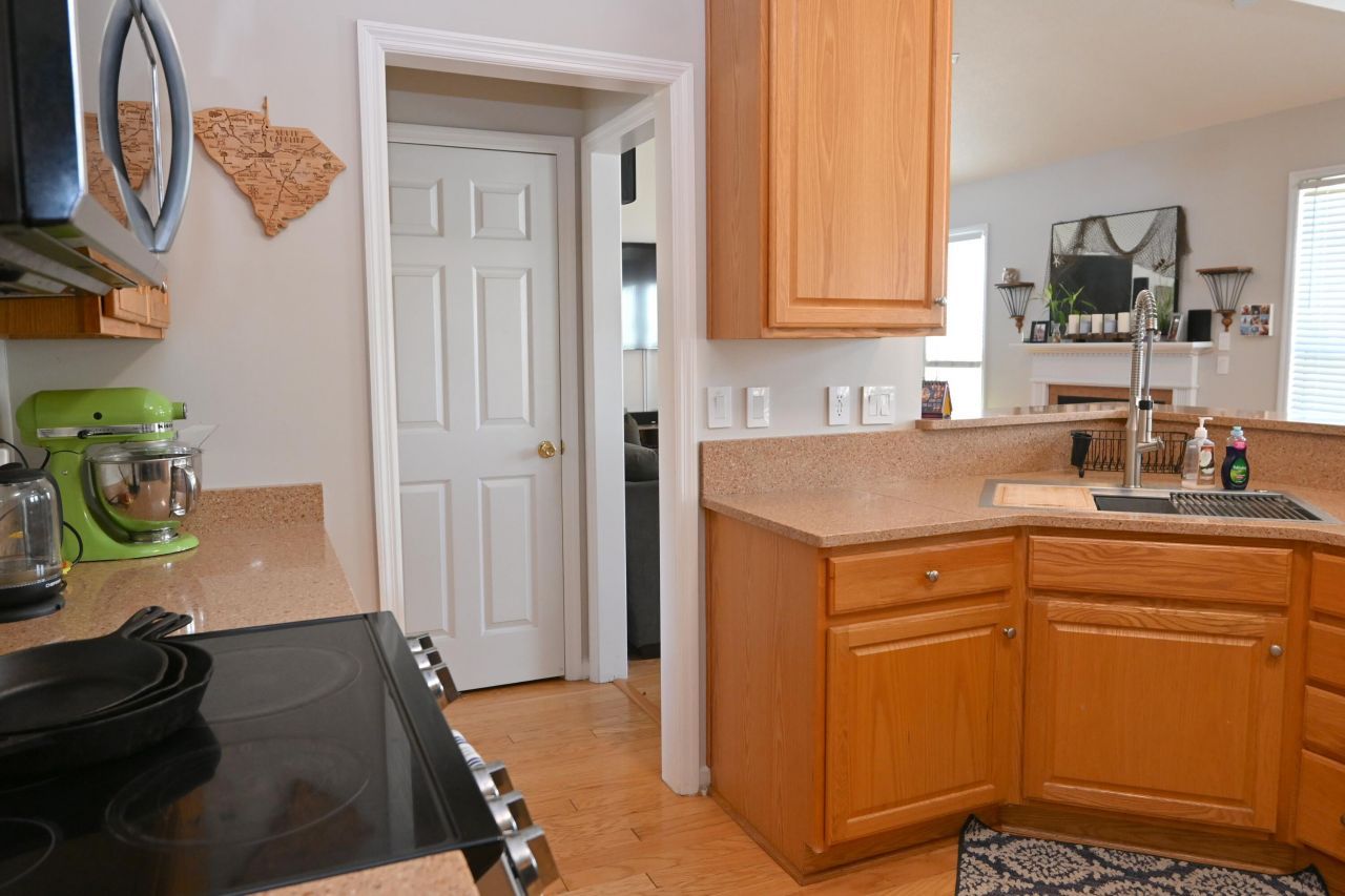 108 Seneca Circle Photo 16