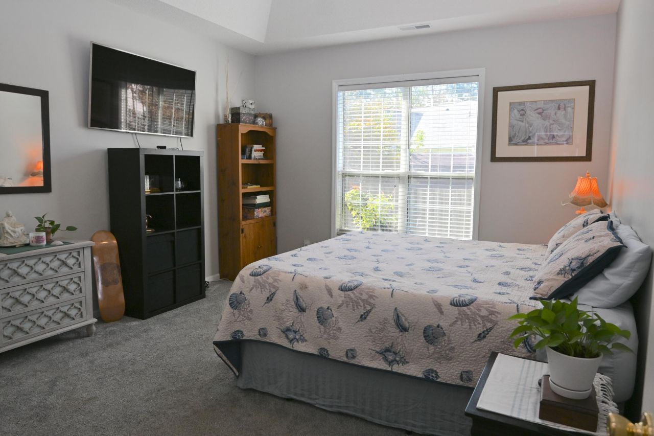 108 Seneca Circle Photo 17