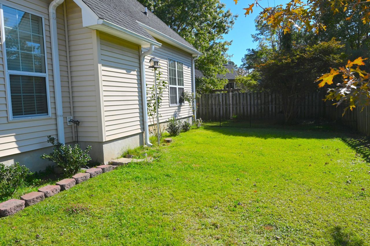 108 Seneca Circle Photo 28