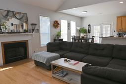 108 Seneca Circle photo 4