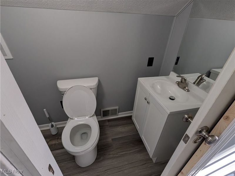 2289 Bailey Road, Cuyahoga Falls, OH 44221 Photo 23