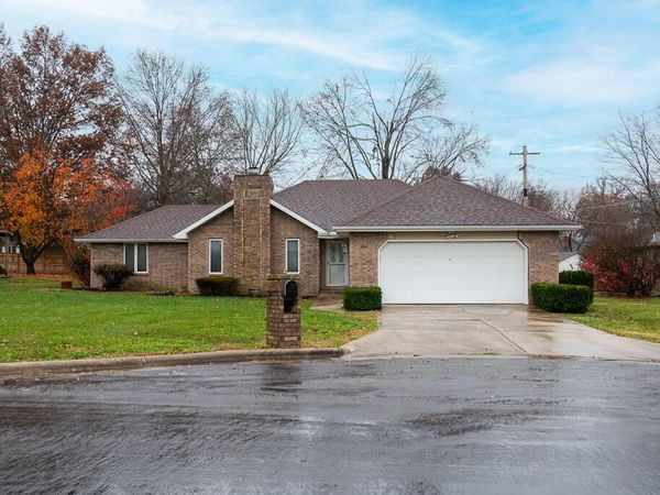 1216 Verna Lane, Nixa, MO 65714