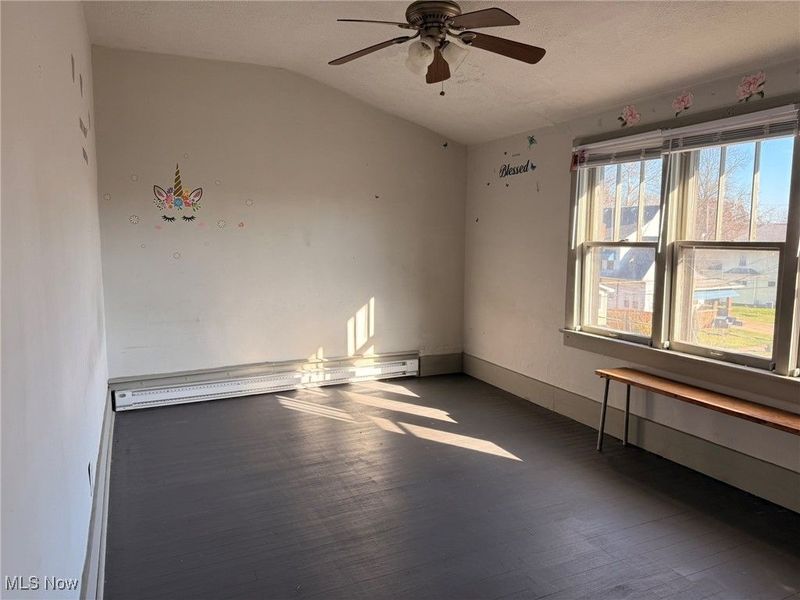 481 Dresden Avenue, Steubenville, OH 43952 Photo 12