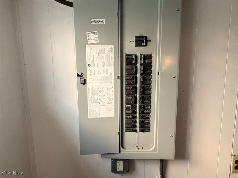 481 Dresden Avenue, Steubenville, OH 43952 Photo 16