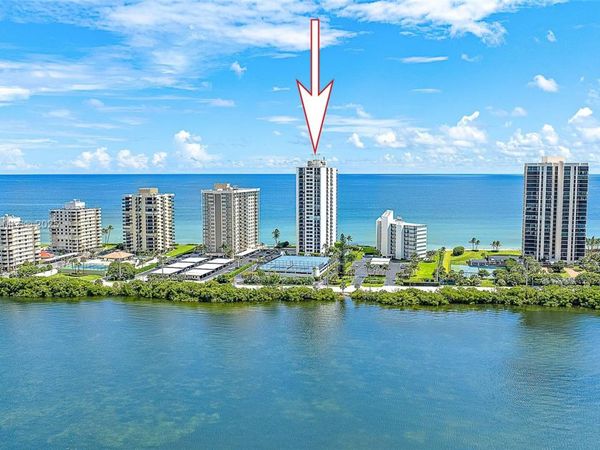 5420 N Ocean Dr, Unit 305, Singer Island, FL 33404