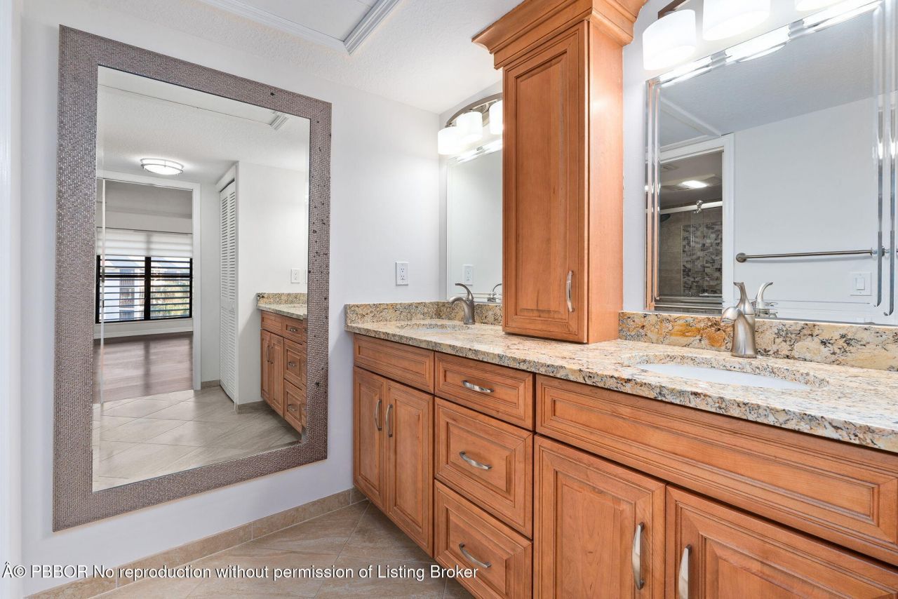 160 SE St Lucie Boulevard, Unit 402A, Stuart, FL 34996 Photo