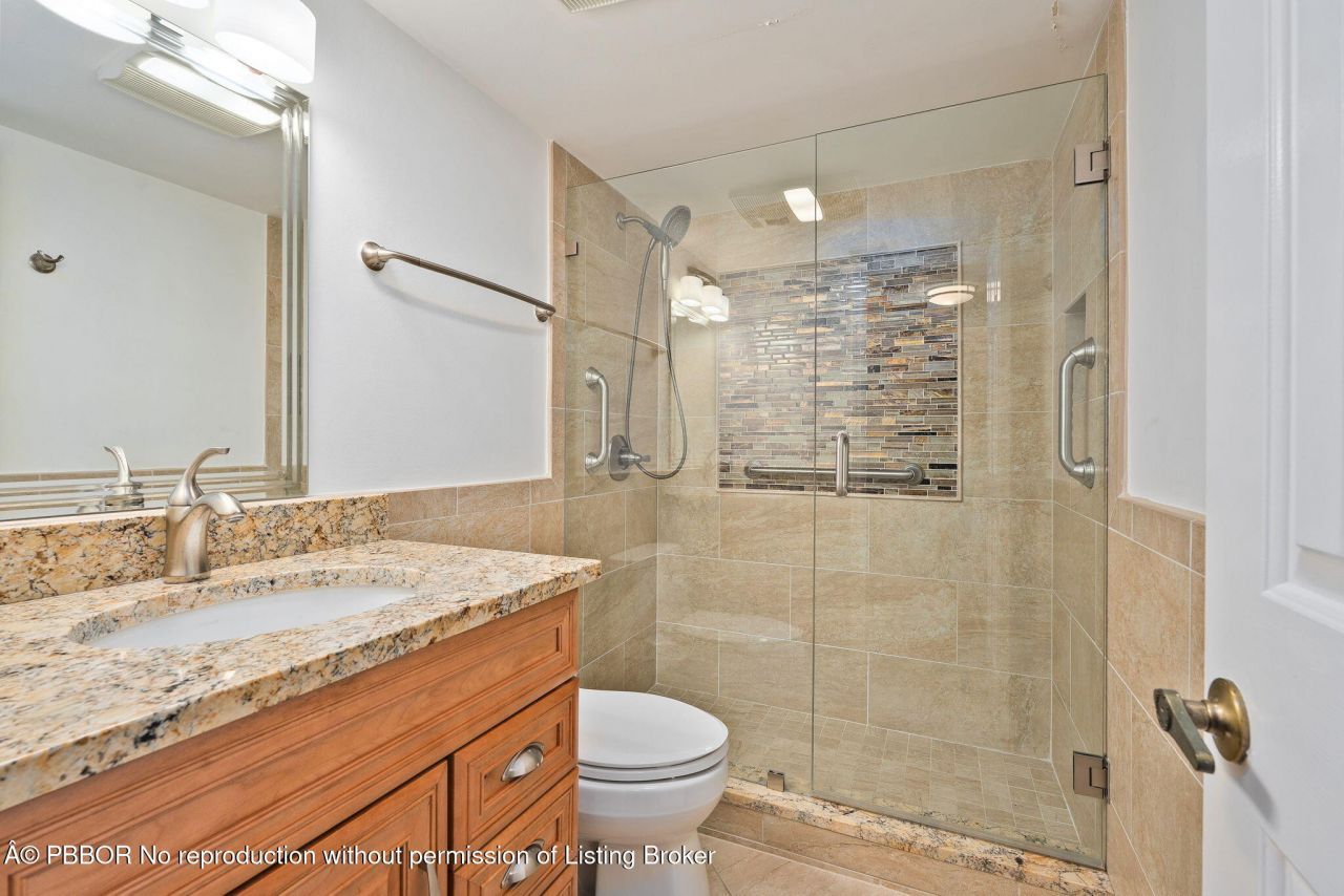 160 SE St Lucie Boulevard, Unit 402A, Stuart, FL 34996 Photo