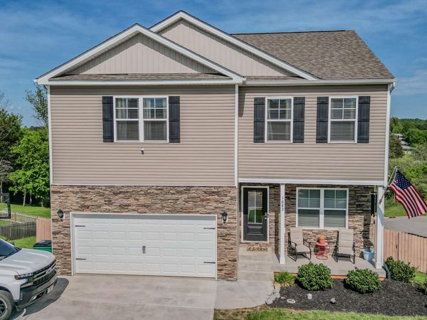 1683 Pebblestone Court, Morristown, TN 37814