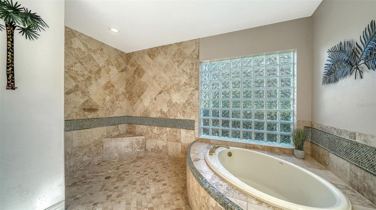 6805 Chancery Place, University Park, FL 34201 Photo