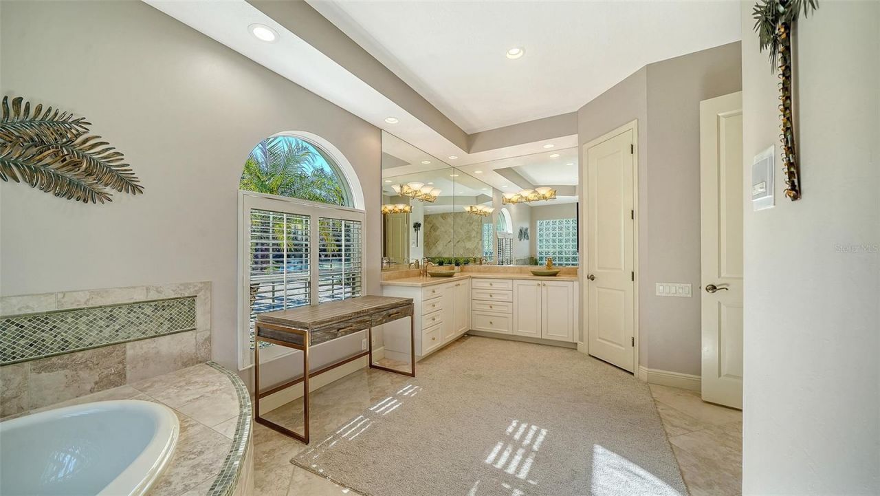 6805 Chancery Place, University Park, FL 34201 Photo