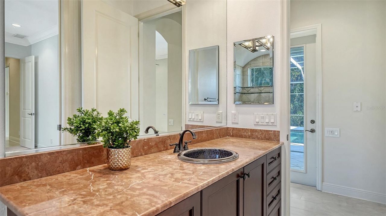 6805 Chancery Place, University Park, FL 34201 Photo