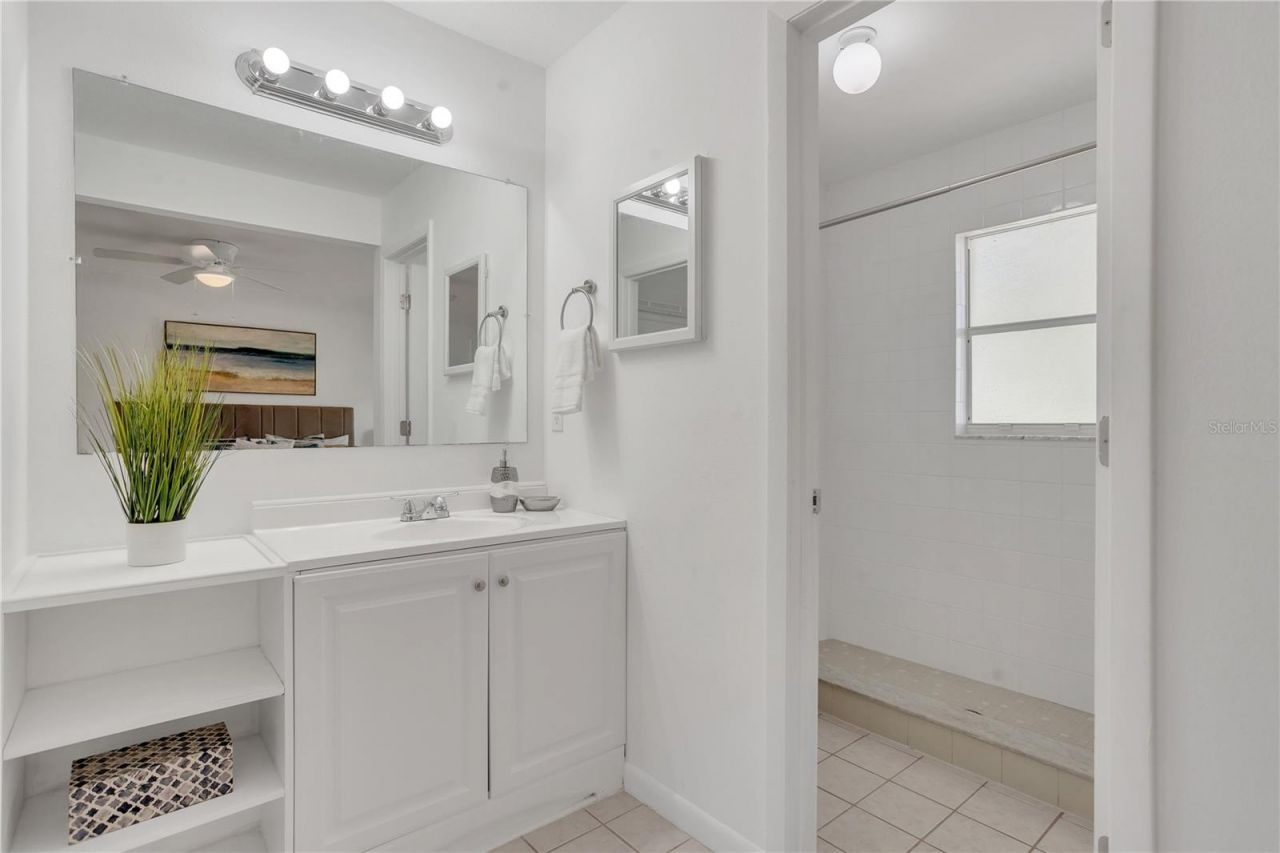 3944 37th Street Court W, Bradenton, FL 34205 Photo