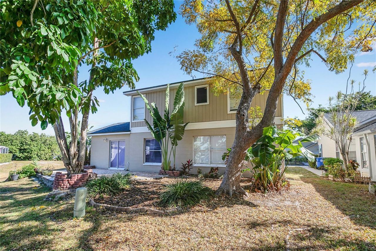 3944 37th Street Court W, Bradenton, FL 34205 Photo