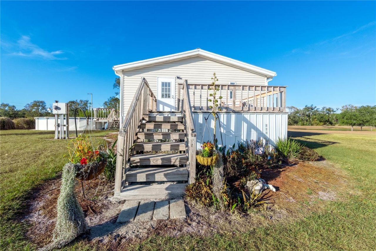 18708 County Road 250, Live Oak, FL 32060 Photo