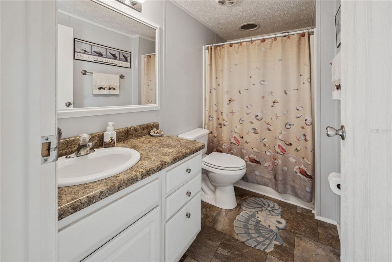 18708 County Road 250, Live Oak, FL 32060 Photo