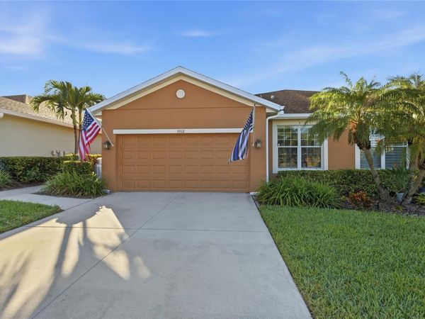 3912 BRIDLECREST LANE, BRADENTON, FL 34209