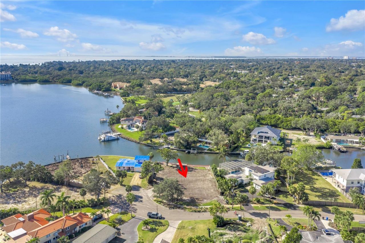 4811 Paradise Way S, Saint Petersburg, FL 33705 Photo